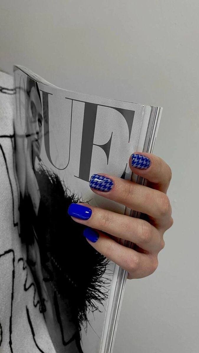 Nail Social